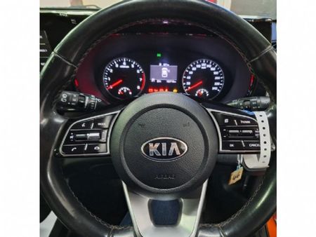 2021-Kia-Seltos-16-EX-Auto_11