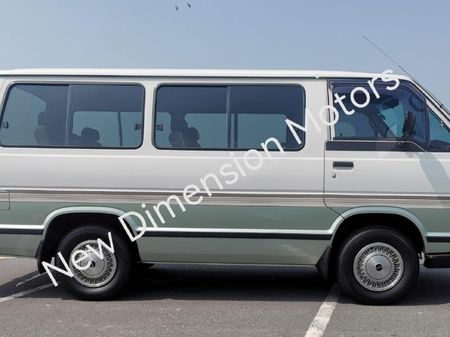 1989-Toyota-Hi-Ace-GLX-Executive_2
