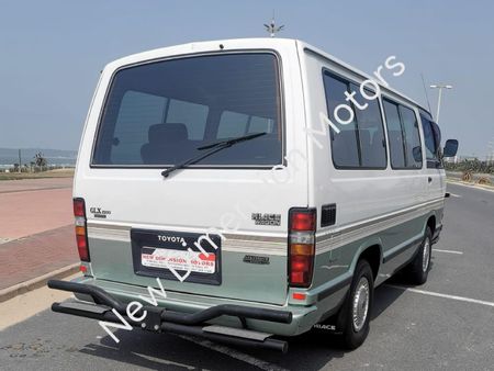 1989-Toyota-Hi-Ace-GLX-Executive_4