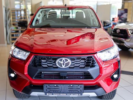 2024-Toyota-Hilux-24-GD-6-Raised-Body-Raider-Auto-Double-Cab_1