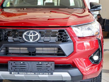 2024-Toyota-Hilux-24-GD-6-Raised-Body-Raider-Auto-Double-Cab_2