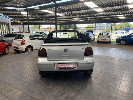 2000-Volkswagen-Golf-Cabriolet_4