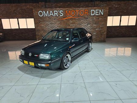 1994-Volkswagen-Jetta-VR6-Executive_0