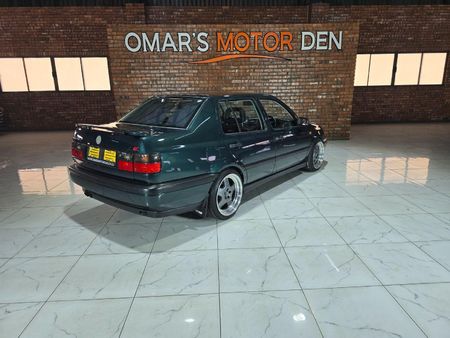 1994-Volkswagen-Jetta-VR6-Executive_3
