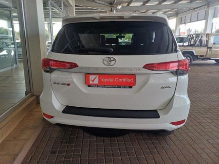 2022-Toyota-Fortuner-24-GD-6-4x4-Auto_4