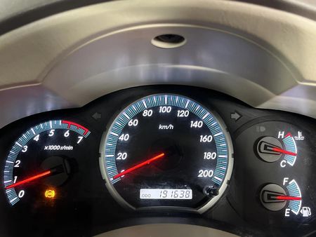 2012-Toyota-Innova-27-VVTi-7-seat_2