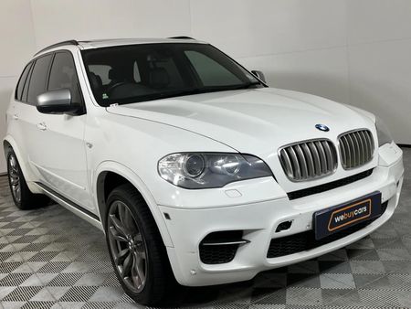 2012-BMW-X5-M50d_15