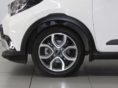 2023-Kia-Picanto-12-X-Line-Auto_9
