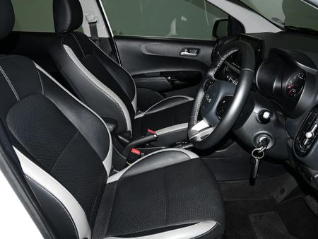2023-Kia-Picanto-12-X-Line-Auto_11