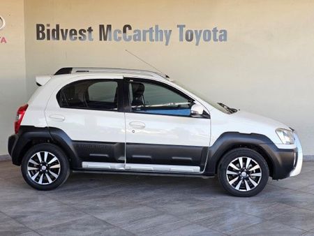 2021-Toyota-Etios-Cross-15-XS-5-dr_2