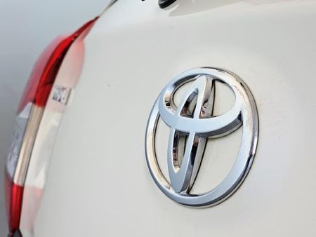 2021-Toyota-Etios-Cross-15-XS-5-dr_4
