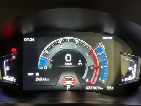 2022-Mitsubishi-Pajero-Sport-24D-4x4-Exceed-Auto_2