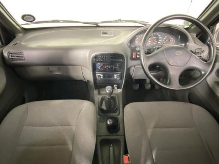 2003-Kia-Sportage-20_1