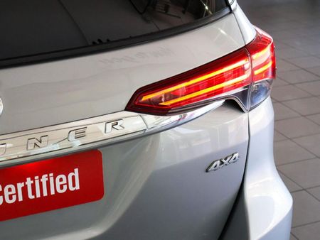 2018-Toyota-Fortuner-28-GD-6-4x4-Auto_9