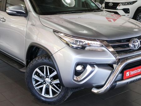 2018-Toyota-Fortuner-28-GD-6-4x4-Auto_2