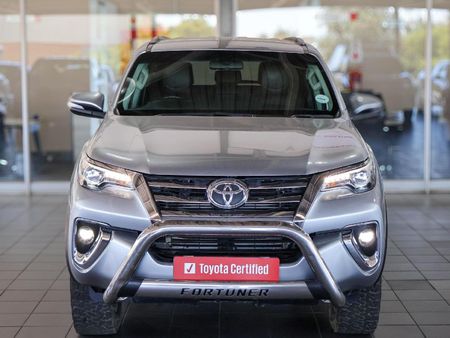2018-Toyota-Fortuner-28-GD-6-4x4-Auto_5