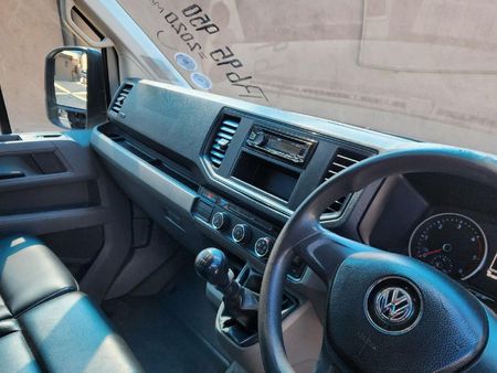 2020-Volkswagen-Crafter-50-20TDi-103KW-XLWB-FC-PV_3