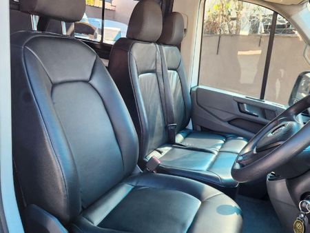 2020-Volkswagen-Crafter-50-20TDi-103KW-XLWB-FC-PV_5