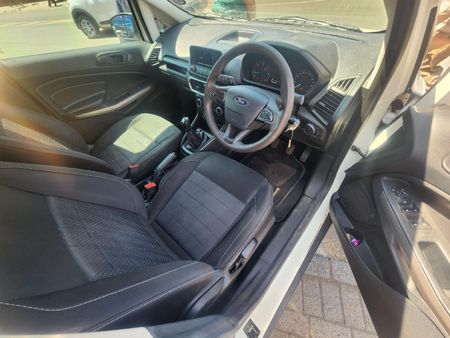 2019-Ford-EcoSport-15-TDCi-Ambiente_4