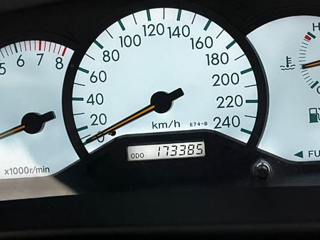 2006-Toyota-RunX-160i-RS_6
