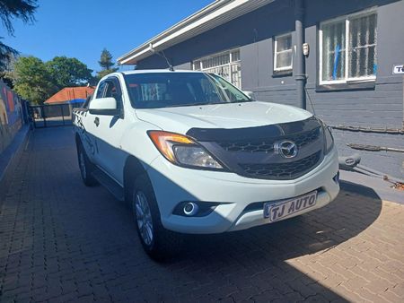 2015-Mazda-BT-50-22-TDi-HPower-SLX-FCab_1