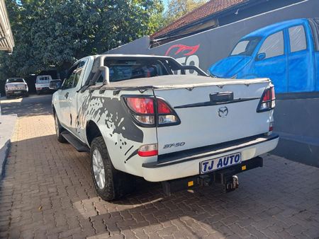 2015-Mazda-BT-50-22-TDi-HPower-SLX-FCab_4