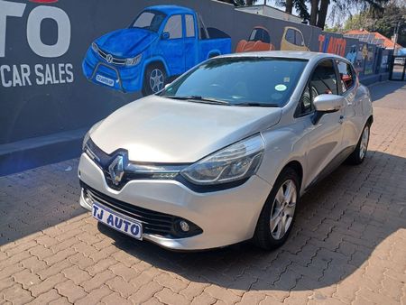 2016-Renault-Clio-IV-12-Authentique-5-dr-55kW_2
