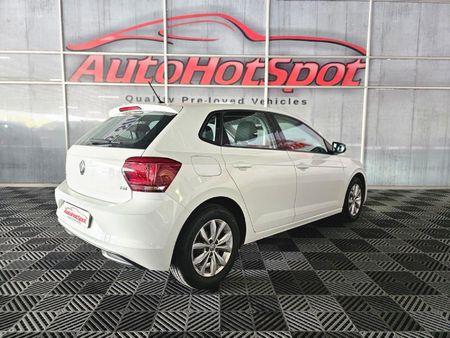 2018-Volkswagen-Polo-10-TSI-Comfortline_2