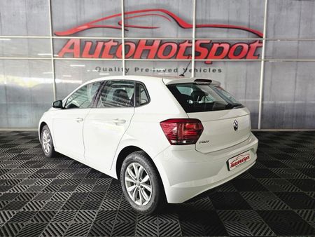 2018-Volkswagen-Polo-10-TSI-Comfortline_3