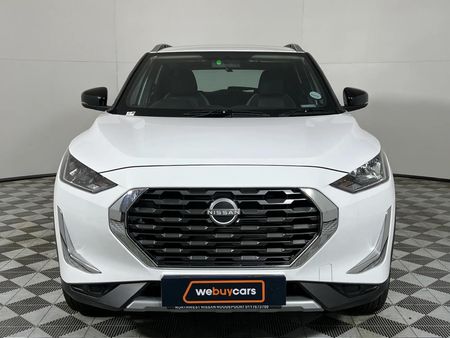 2023-Nissan-Magnite-10-Visia_10