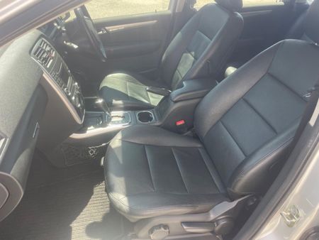 2011-Mercedes-Benz-B-Class-B-200-CDI-Auto_3