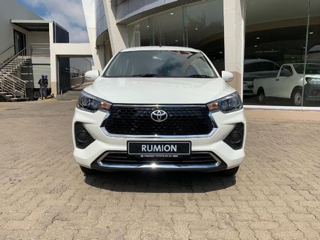 2026-Toyota-Rumion-15-SX_2