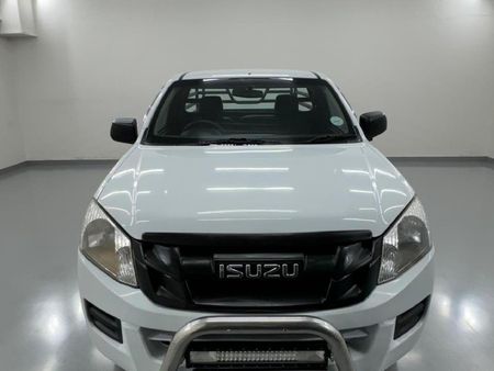 2014-Isuzu-KB-250_1