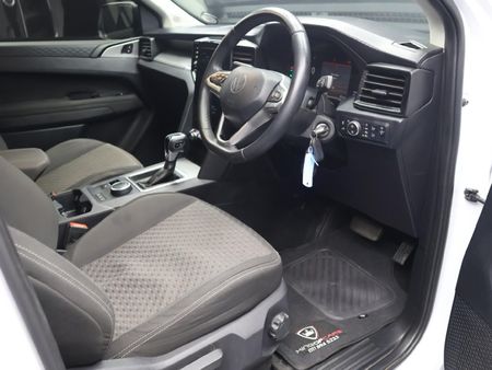 2023-Volkswagen-Amarok-20-TDI-125kW-4Motion-Life-Auto-Double-Cab_8