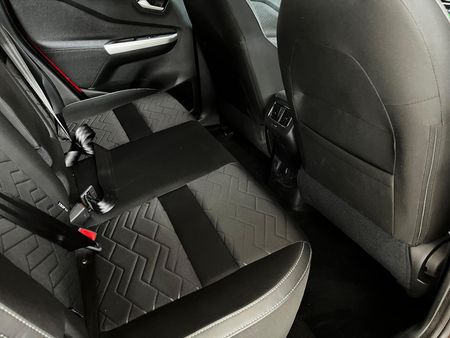 2024-Nissan-Magnite-10-Acenta-Plus-Auto_9