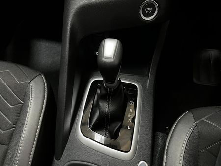 2024-Nissan-Magnite-10-Acenta-Plus-Auto_14