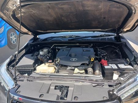 2017-Toyota-Hilux-28-GD-6-Raider-4x4-Double-Cab-Auto_12