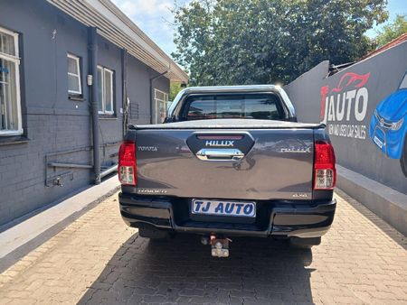 2017-Toyota-Hilux-28-GD-6-Raider-4x4-Double-Cab-Auto_3