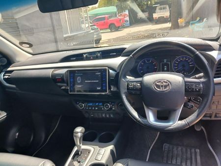 2017-Toyota-Hilux-28-GD-6-Raider-4x4-Double-Cab-Auto_6