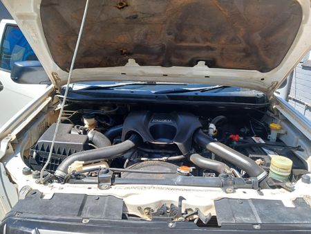 2020-Isuzu-D-Max-250-HO-Hi-Rider-Extended-Cab_10