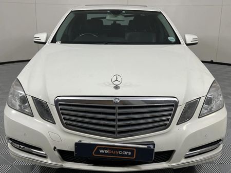 2012-Mercedes-Benz-E-Class-E-200-CGI-BE-Avantgarde_13