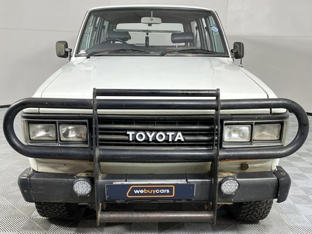 1988-Toyota-Land-Cruiser-FJ60-D-DLX-Station-Wagon_9