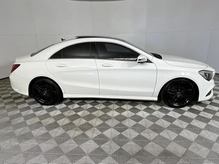 2017-Mercedes-Benz-CLA-220d-AMG-Auto_13