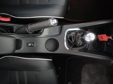 2015-Renault-Fluence-20-Dynamique_12