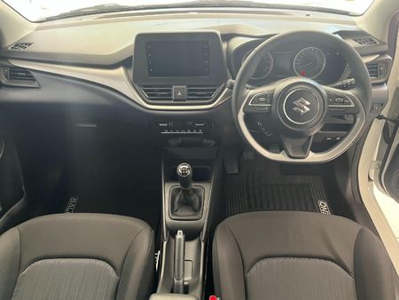 2025-Suzuki-Baleno-15-GL_9