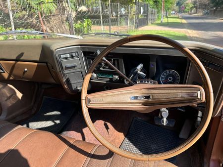1974-Ford-Ranchero-351-GT_12