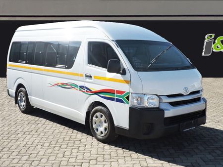 2017-Toyota-Quantum-25-D-4D-Sesfikile-16-seat_0