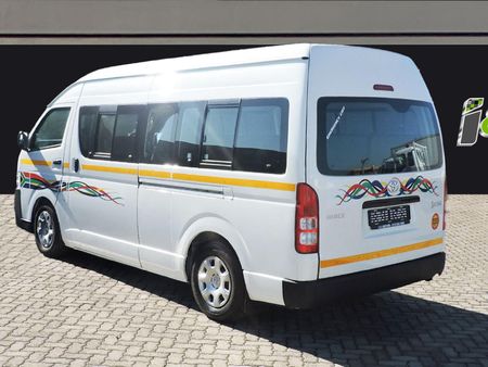 2017-Toyota-Quantum-25-D-4D-Sesfikile-16-seat_1