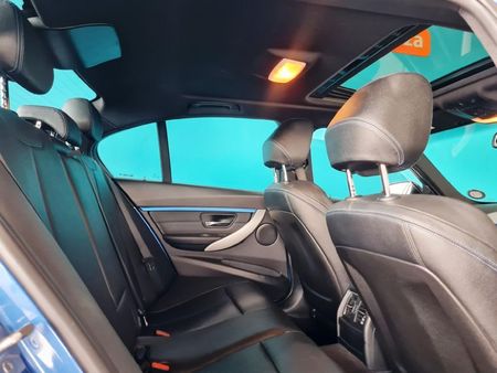 2017-BMW-3-Series-320d-M-Sport-Auto_15