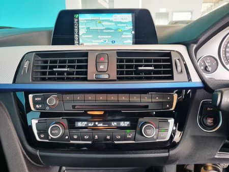 2017-BMW-3-Series-320d-M-Sport-Auto_5